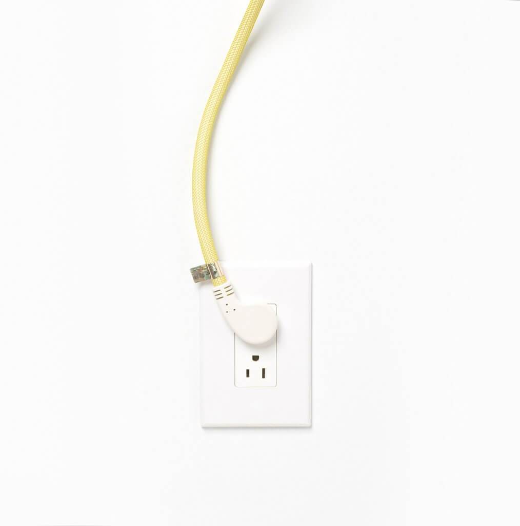 Niko Flat Plug Power Strip